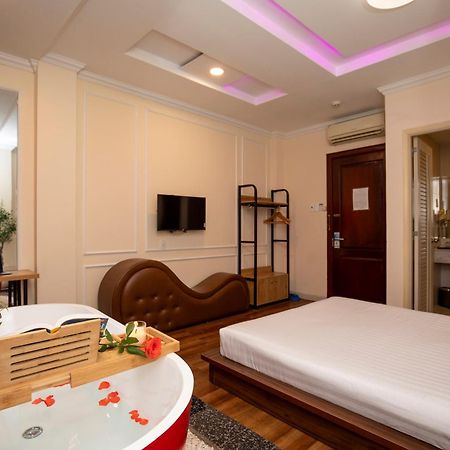 Quy Hung Hotel Central Ho-Chi-Minh-Stadt Exterior foto
