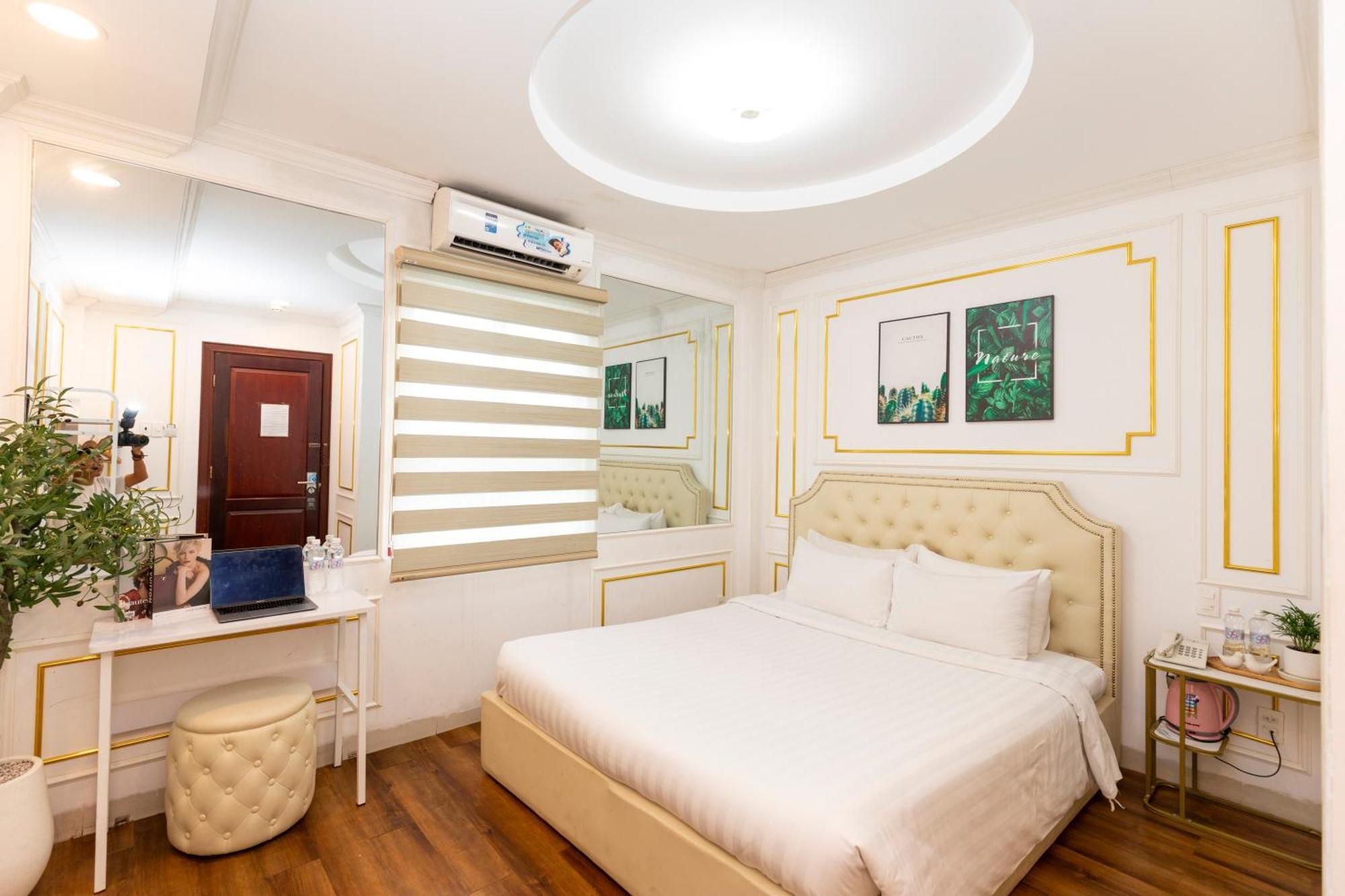 Quy Hung Hotel Central Ho-Chi-Minh-Stadt Exterior foto