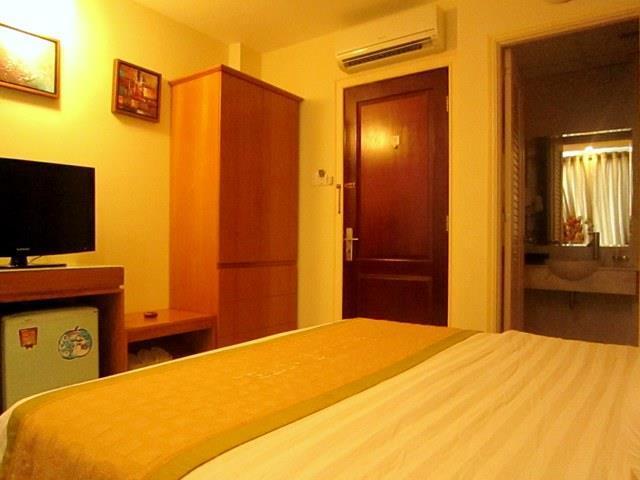 Quy Hung Hotel Central Ho-Chi-Minh-Stadt Exterior foto